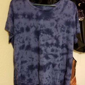 Old Navy tie dye shirt